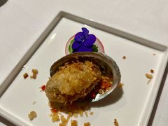 鲍鱼酥-唐阁(香港朗廷酒店)