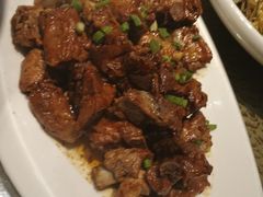 -老码头黑皮肘子锅包肉(文政街店)
