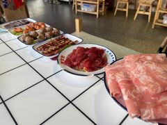 -贤合庄卤味火锅(济南泉城路店)