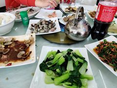 -渔中舟海鲜大排档(普陀沈家门店)
