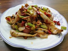 -公寓家常菜馆(海军博物馆店)