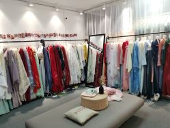 -汉仪华裳汉服馆(打浦桥店)