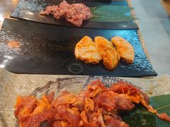 -合易泓烤肉·海肠捞饭(火车站店)