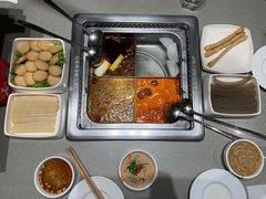 -海底捞火锅(让胡路万达店)