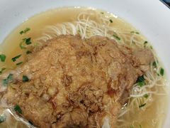 -百年老字号·观振兴蟹黄面·三虾面·苏式面(观前街富仁坊巷店)