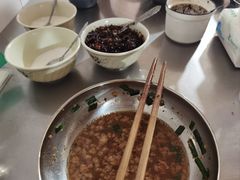 -正宗杨记普洱酸醋米线(总店)