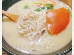 -十面欢腾·海鲜面·台式Bistro(长乐路店)