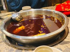 -肖肖酸萝卜鱼火锅(总店)
