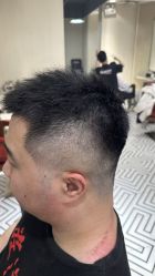 -PE SALON