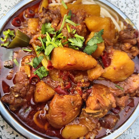 吃美乐山陕面馆(工大店)