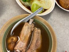 -黄亚细肉骨茶(仰光路店)