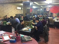 大堂-立三风味烧烤