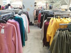 卫衣-H&M(鹏欣水游城店)