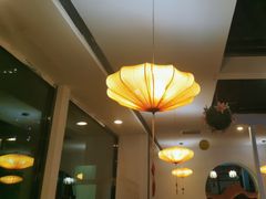 -毛辣果·贵州红酸汤牛肉火锅(西单店)
