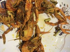 -老街烧烤大排档·地道湖北菜·龙虾馆(汉口火车站店)