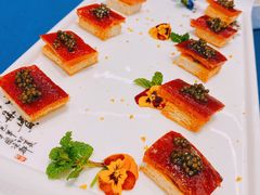 鱼子酱烤鸭-悦江(梅奔中心店)