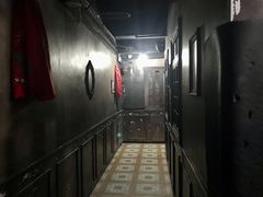-荒岛实景沉浸密室(江汉路1店)