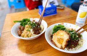Braised Quail Eggs (Shelled)