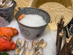 -大中华希尔顿酒店-念自助餐·嗨啤·小龙虾