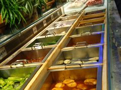 -金滏山烤肉·海鲜·火锅自助餐厅(襄阳万达店)