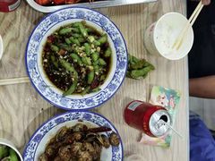 -江城燕子大排档(江汉路步行街店)