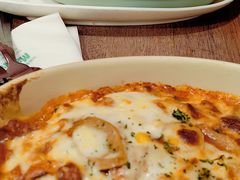 -玛格萝妮比萨屋(陆家浜路店)