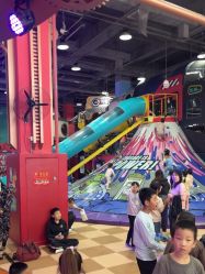 -欧酷世界动力星球(王府井奥莱UP TOWN店)
