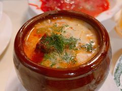 罐焖牛肉-老井俄式餐厅