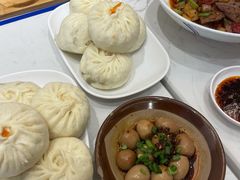 -李与白包子铺(桐梓林店)