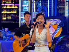 -喜鹊音乐酒馆(西街店)