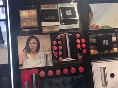 -新罗免税店(首尔总店)