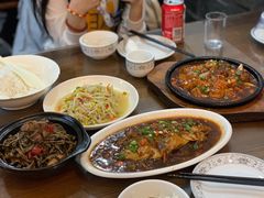 -临街徽菜馆·正宗黄山味