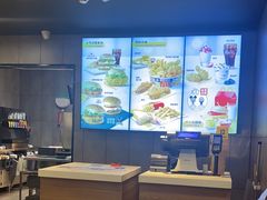 -麦当劳(吉林站13检票口对面)