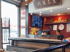 -川流不息·地道川菜·小龙虾(新松江路店)