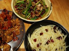 -十三式重庆江湖菜(金茂览秀城店)