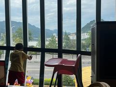 -吉布鲁牛排海鲜自助(假日国际店)