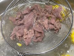 -浪里寻·臻牛养生牛肉火锅(方圆荟店)