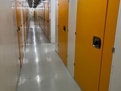-安东易迷你自助仓储寄存仓库(草桥店)