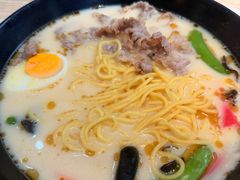 -滋味满屋美食坊(上海街店)