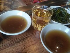 -老牌坊云南鱼豆花火锅(爱建店)