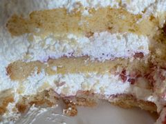 -Dough&Joe团憩(瑞虹天地月亮湾店)