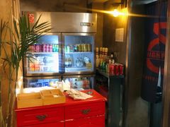 -HIGH FIVE哈福手工汉堡(桂林路店)