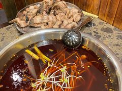 -肖肖酸萝卜鱼火锅(总店)