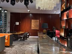 -襄阳富力皇冠假日酒店 · 大堂酒廊