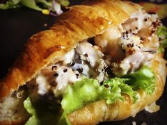 -HIGH FIVE哈福手工汉堡(桂林路店)