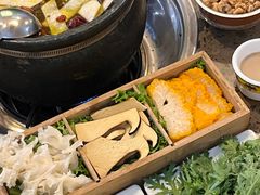 -田村·石锅藏香鸡(八廓街店)