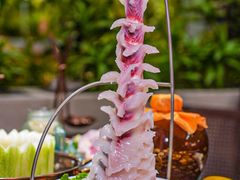 -得意咚瓜·顺德鱼生·冬瓜火锅(深圳首店)