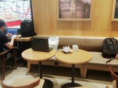 大堂-星巴克(北京惠新东街店)