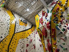 -问山MountQuest攀岩馆