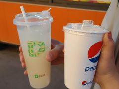 -德克士(亚中商城店)